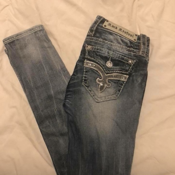 Rock Revival Jeans - Picture 2 of 3